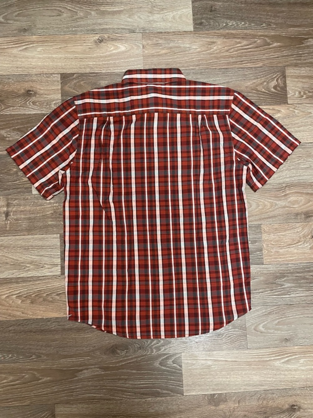 Carhartt Red and Black Plaid Short Sleeve Button-Up Shirt New With Tags - Picture 6 of 6